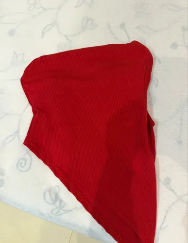 Vendo top tube vermelho com corte na lateral