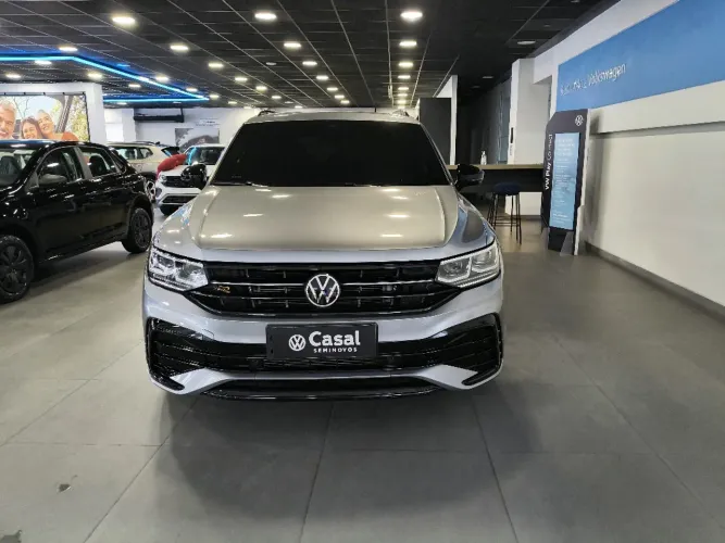 Volkswagen Tiguan Allspac R-line 300 TSI 2.0 2024