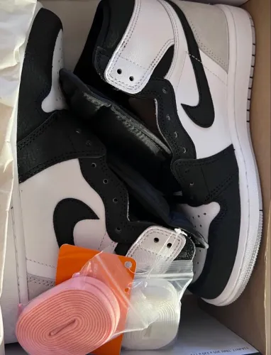 Air Jordan 1 High Stage Haze