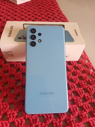 Celular seminovo