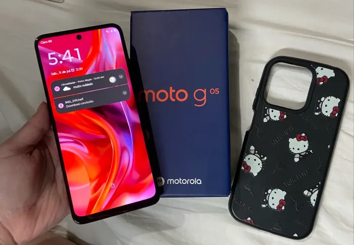 G05 - 256gb completo. Vendo ou troco por outro celular