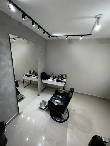 Cadeira reclinável barbearia/ estética 