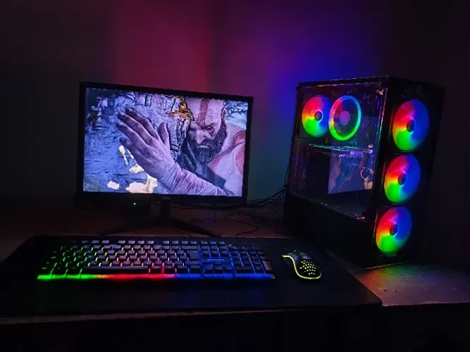 PC Ryzen 7 com 16GB RAM - Placa de video - Completo