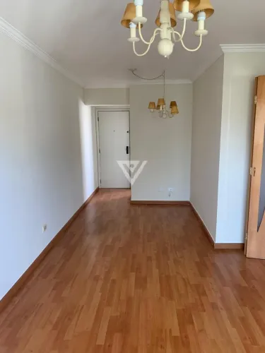 Apartamento para alugar com 2 dormitórios e 1 vaga em Perdizes!