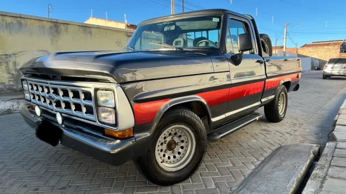 Ford F-1000 S. S. Diesel / S.s. Diesel Turbo 1990