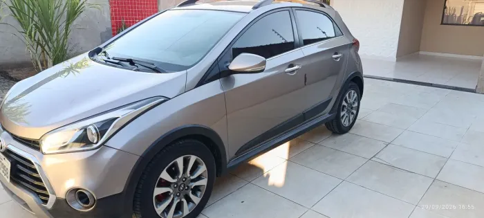 Hyundai HB20X Premium 1.6 Flex 16V Aut. 2017