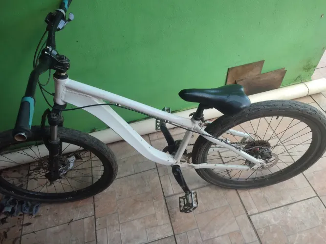 Hupi naja 900$