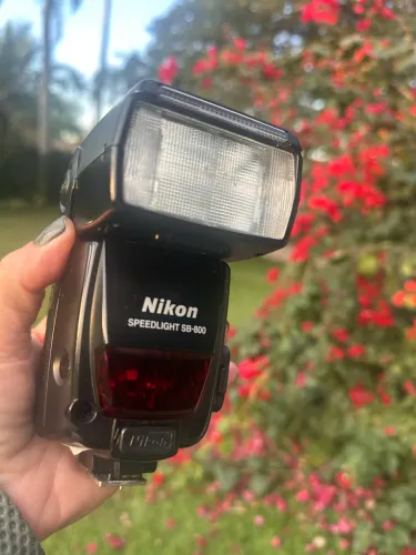 Flash Nikon sb800