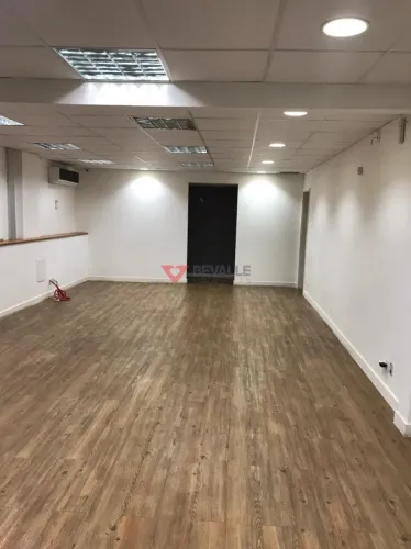 Prédio à venda e locação em Botafogo: 337m², 5 Banheiros