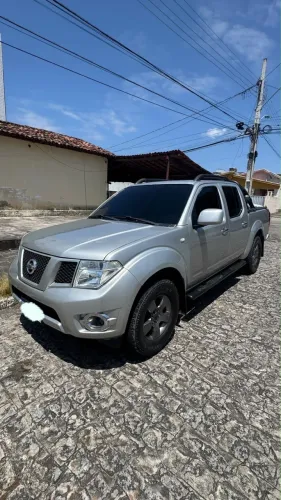 Nissan Frontier S CD 4X4 2.5 TB Diesel 2014