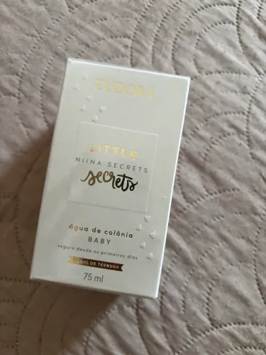 Perfume Little Secrets R$100,00
