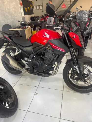 Hornet 500 2025/2026