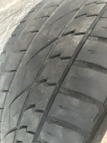 Pneus Continental 265/50 R20