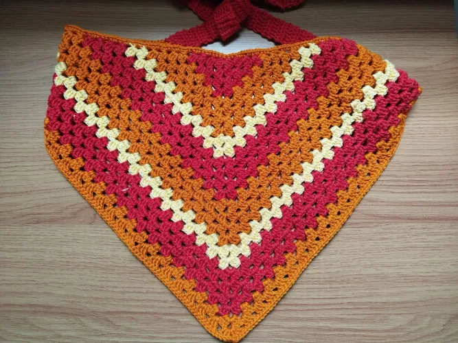 Bandana/top de crochê