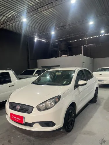 Fiat Grand Siena 1.4 EVO Flex 8V 4P 2021