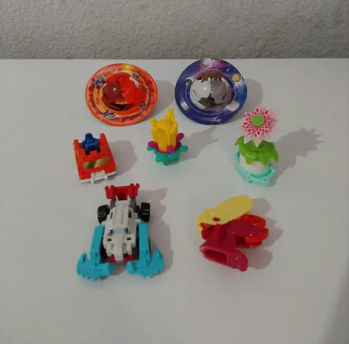 lote miniaturas kinder ovo