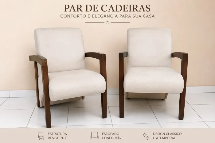 Par de Cadeiras de Madeira com Estofado Bege