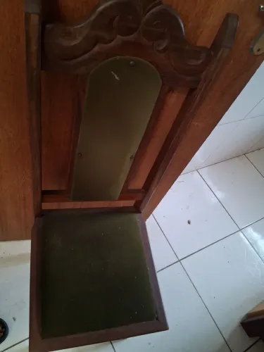 Conjunto de 6 Cadeiras Rústicas em Madeira Maciça com Estofado em Veludo Verde