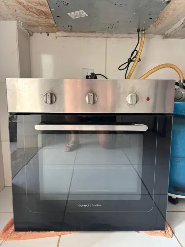 Forno Elétrico Consul 48L 2000W - Excelente Estado e Pronto para Uso!
