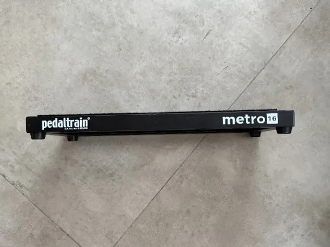 Pedaltrain Metro 16 com Bag