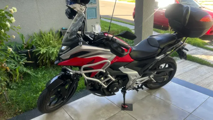 NC 750x
