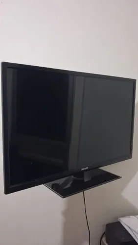 Televisão Semp 32' Led - com defeito-