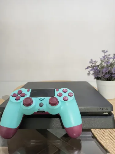 Ps4 slim na garantia 