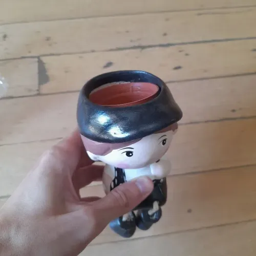 vaso pequeno decorado porcelana menino artesanal 