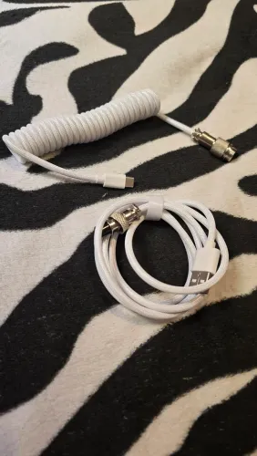 Cabo coiled para teclado mecânico (Branco)