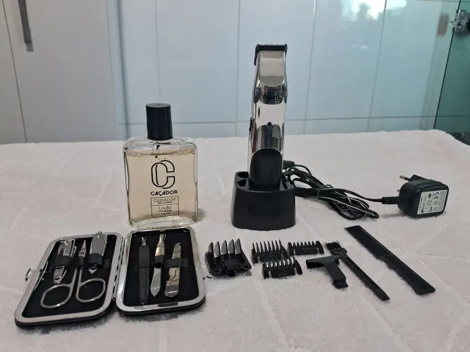 Máquina de barba e cabelo + brindes