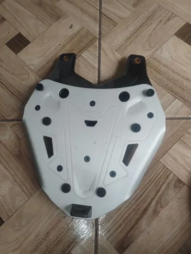 ? Suporte Bagageiro Original Triumph Tiger 900 - R$ 700