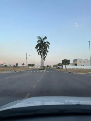 Vende-se Lote no Condomínio horizontal Florença - Várzea Grande
