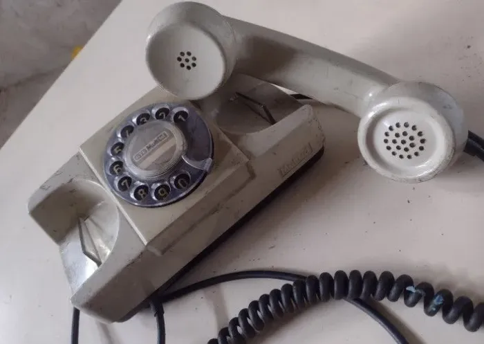 Telefone antigo decoração