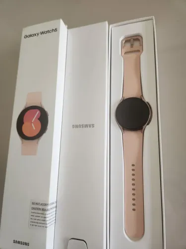 Relação Smartwatch Galaxy Watch 5 Usado Somente 1x - Super Novo