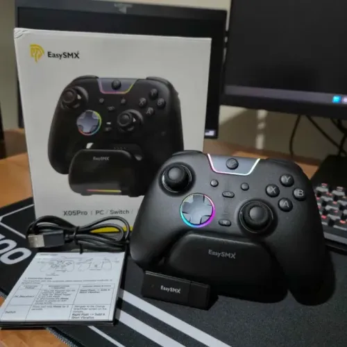 Controle EasySMX X05 Pro - Sem Fio com Dock de Carregamento