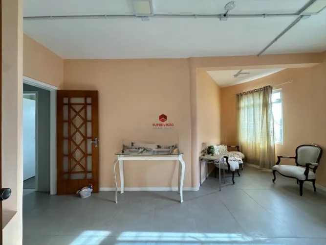 Casa à venda com 5 quartos no Morro da Cruz em Florianópolis/SC
