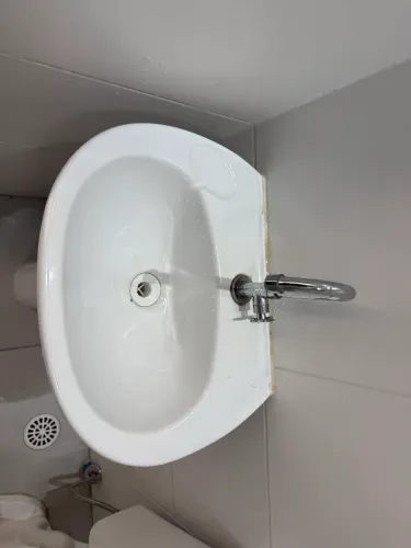 Lavatório Banheiro Branco Novo