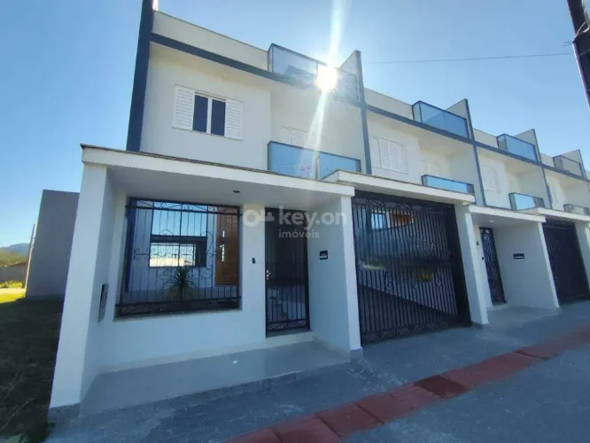 Casa para aluguel, 3 quartos, 1 suíte, 1 vaga, Monte Castelo - Tubarão/SC