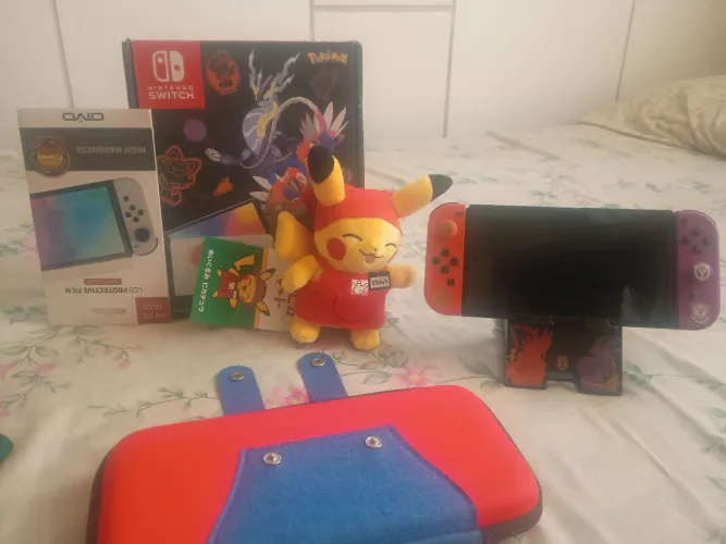Nintendo switch OLED ( Pokémon Scarlet Violet )