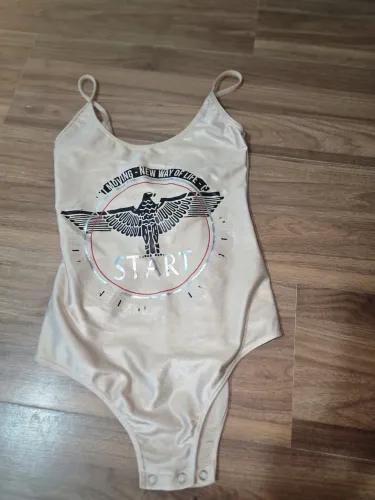 Body feminino
