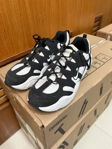 Tênis Nike Tech Hera