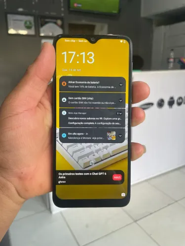 Moto E13 