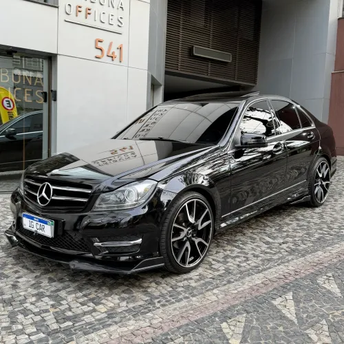 Mercedes-Benz C-200 CGI Avantgarde 1.8 16V 184cv Aut. 2013