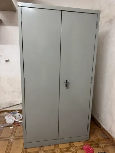 Armário de ferro para escritório