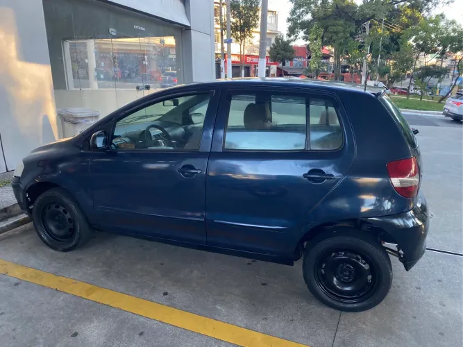Volkswagen Fox Plus 1.0mi/ 1.0mi Total Flex 8V 4P 2008