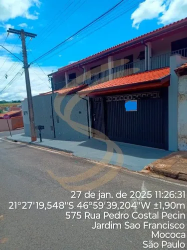 Casa à Venda em Conjunto Habitacional Nelson Niero, Mococa - SP