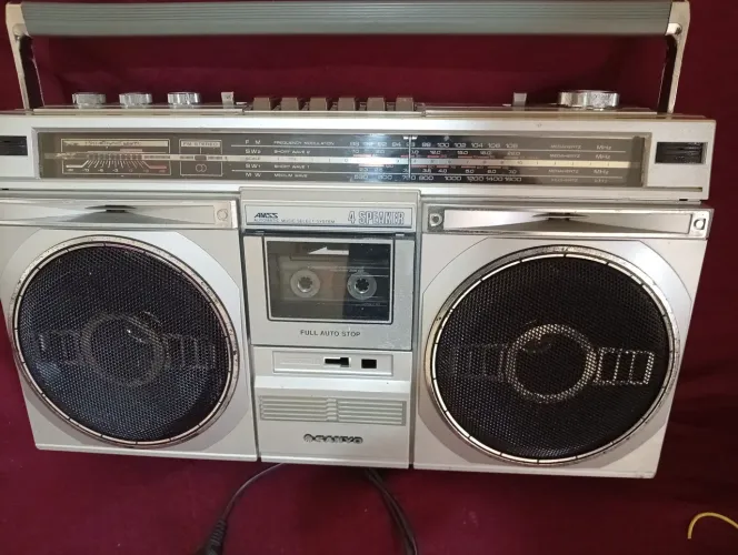 Rádio gravador sanyo modelo m 9935k made japan