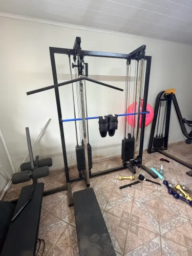 Aparelhos de musculação