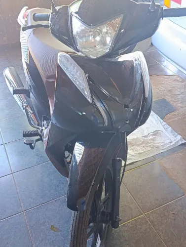 Vendo/troco Shineray 125cc