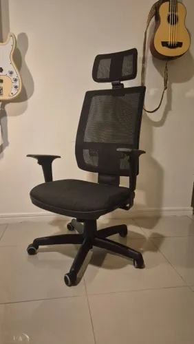 Cadeira de Escritório Presidente Brizza Relax (ainda em garantia)